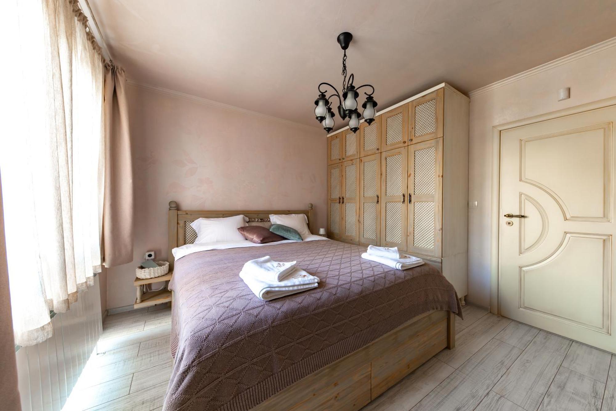 Happy Town Apartments Veliko Tarnovo Exterior foto